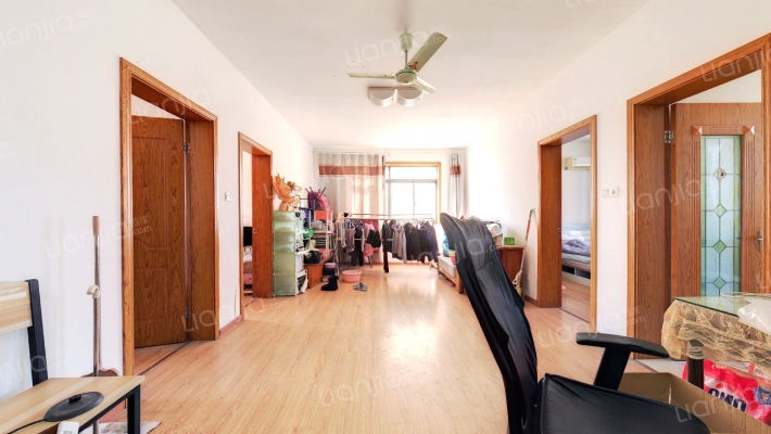 鑫隆广场二手房实景图