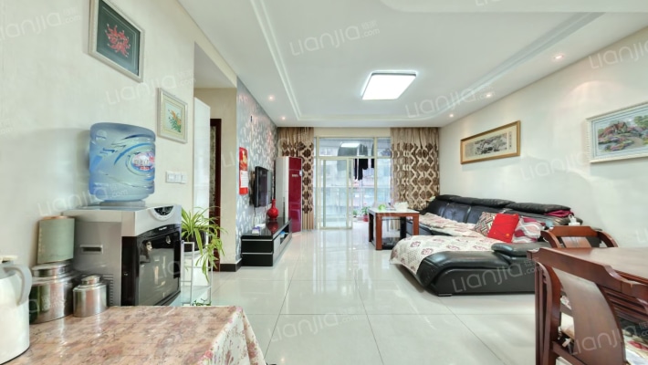 百灵阳光小区二手房实景图