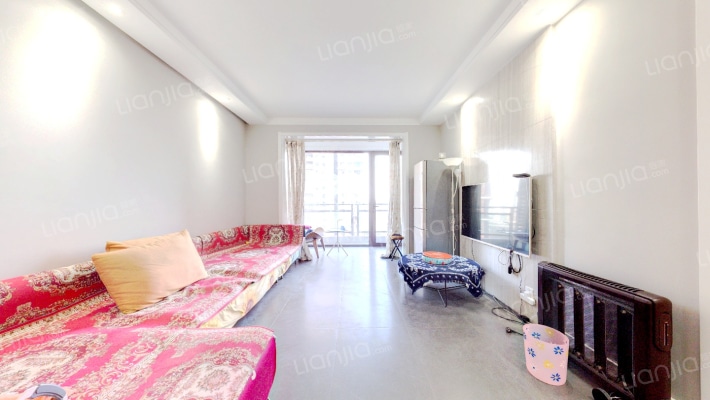 滨河果岭二手房实景图