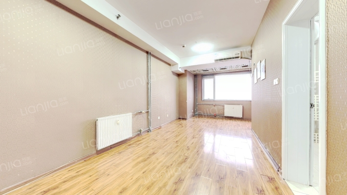 银座晶都国际二手房实景图