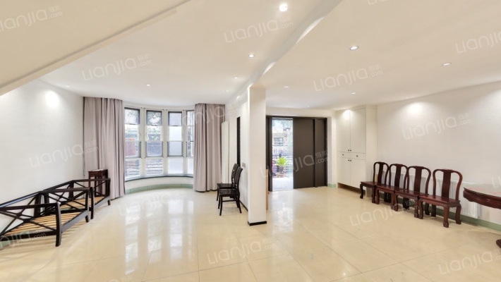 典雅花园二手房实景图