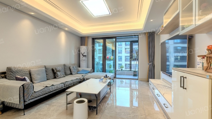 万科民安云城二手房实景图