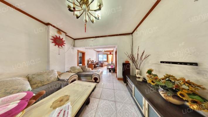 下西街二手房实景图