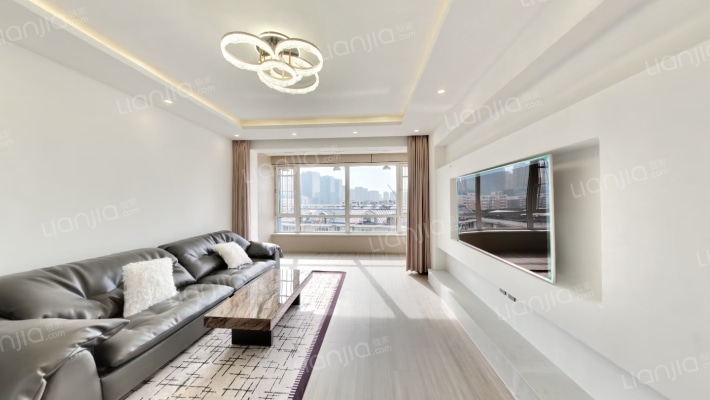 塔湾欣城小园二手房实景图