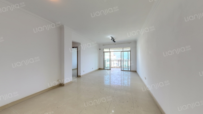 嘉多利山花园二手房实景图