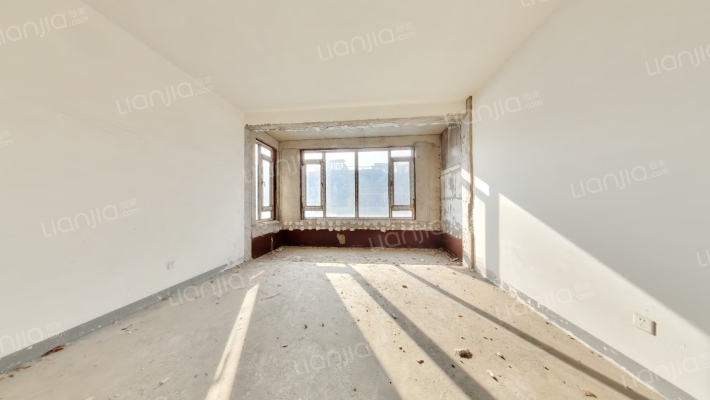 华地仟佰墅二手房实景图