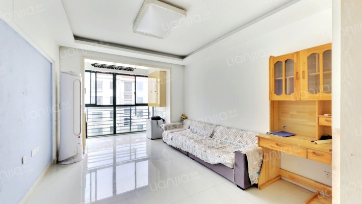 华亭新家百合苑二手房实景图