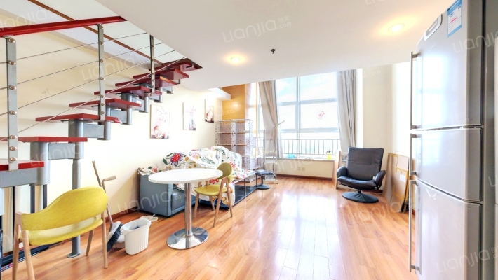 亚太广场二手房实景图