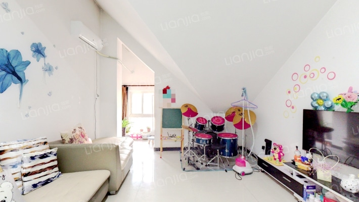 金海铂郡二手房实景图