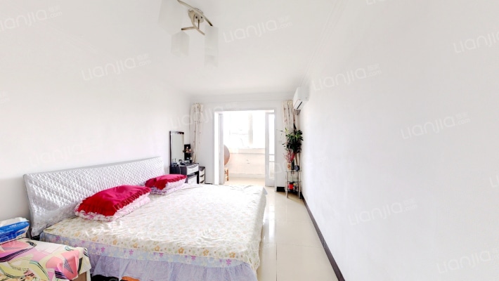 高风里二手房实景图