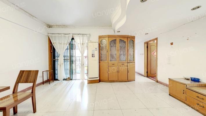 城启荔港南湾二手房实景图