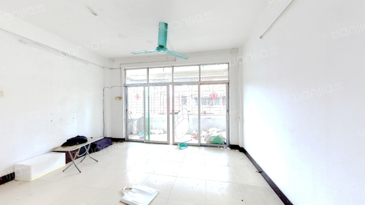 长福花园二手房实景图