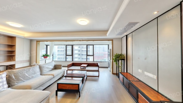 东方博翠二手房实景图