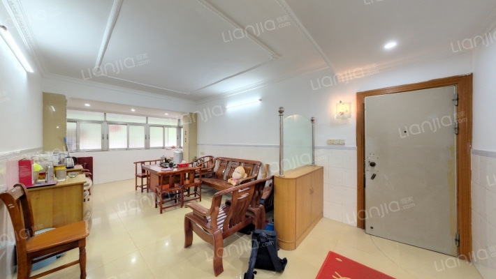 东江制药厂宿舍二手房实景图