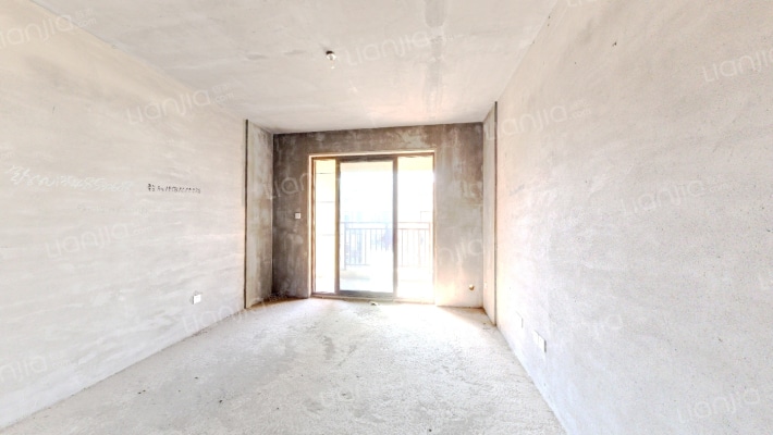 绿地海外滩二期二手房实景图