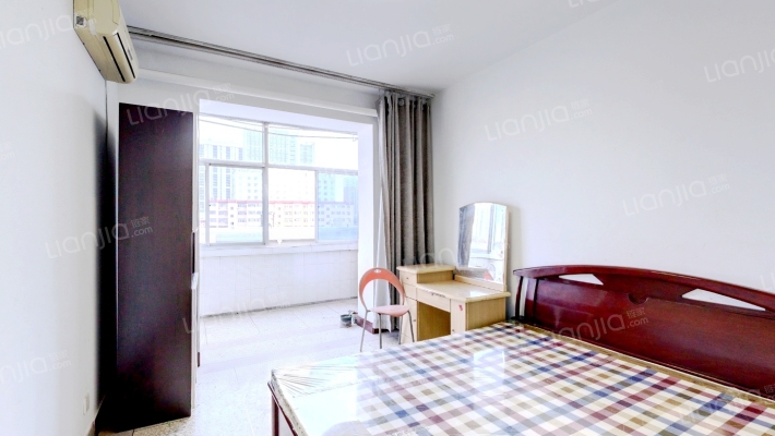 山大二院西院宿舍二手房实景图