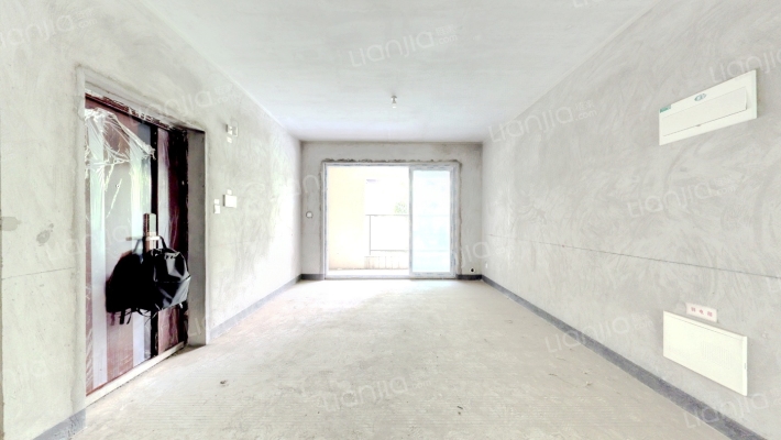 滨江春城溪岸二手房实景图