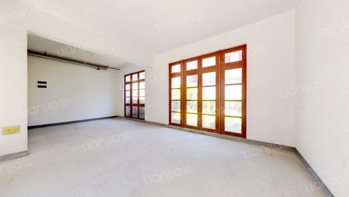 绿城伍重院二手房实景图