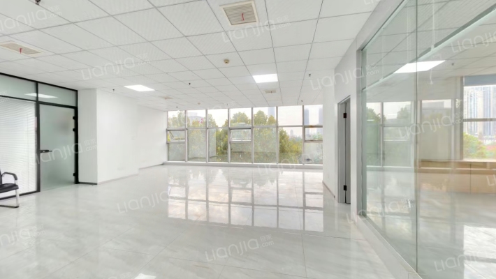 招银大厦二手房实景图