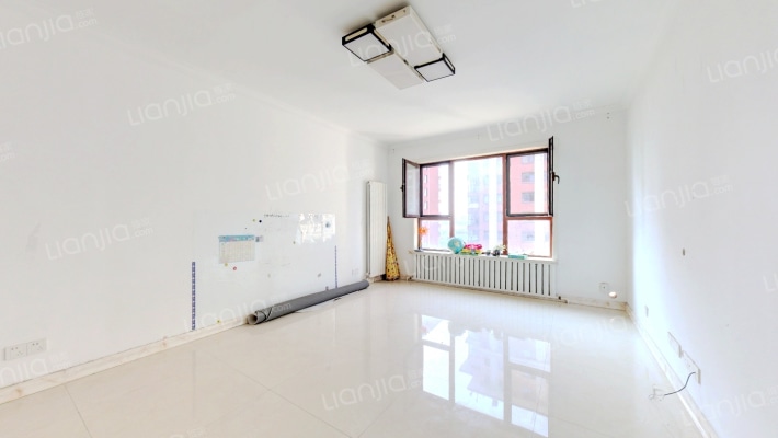 金鸾御景城二手房实景图