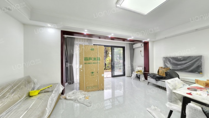 财信九悦府二手房实景图