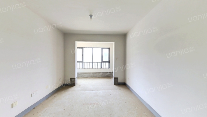 绿地新里城五区二手房实景图