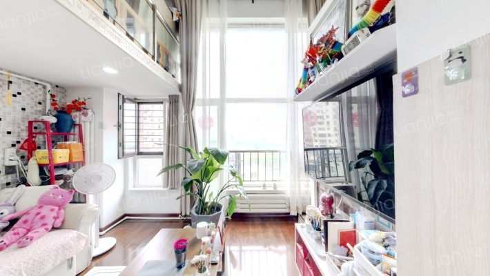 易捷空间二手房实景图