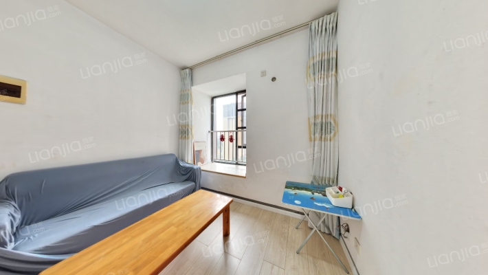 天欣苑二手房实景图