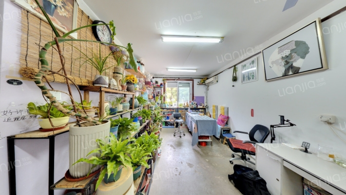 华湖苑二手房实景图