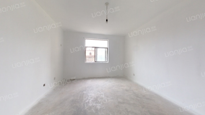 龙御花园二手房实景图