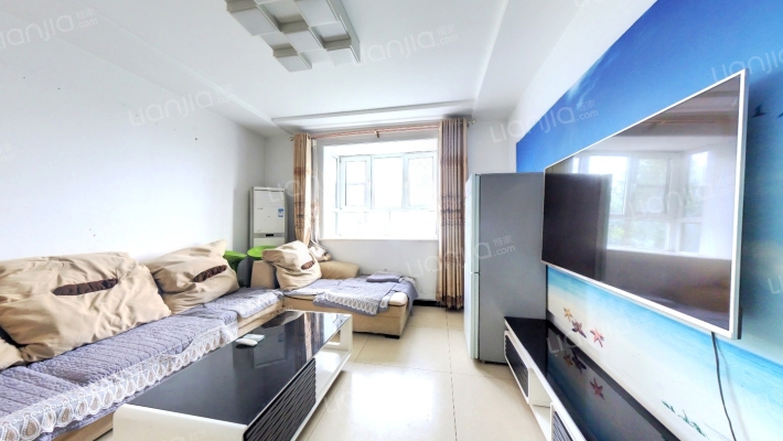 联合七号院   精装修  拎包入住-客厅