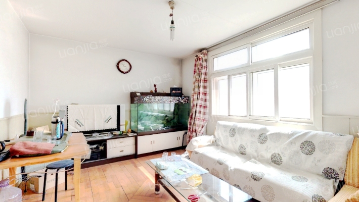 鞍山一路89-101号二手房实景图