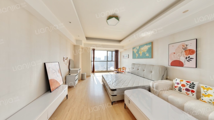 银泰城C座二手房实景图