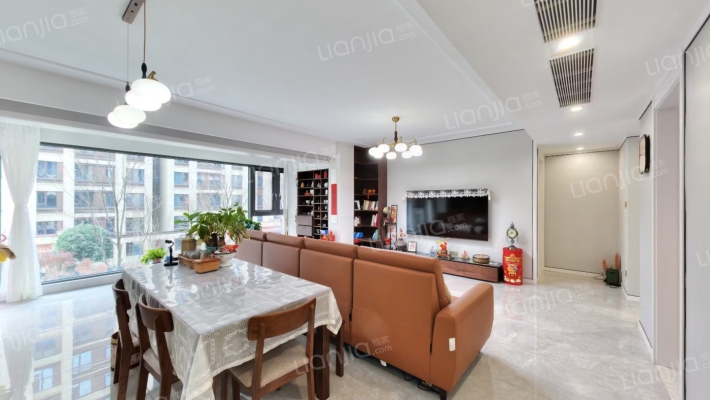 中国铁建双楠樾府二手房实景图