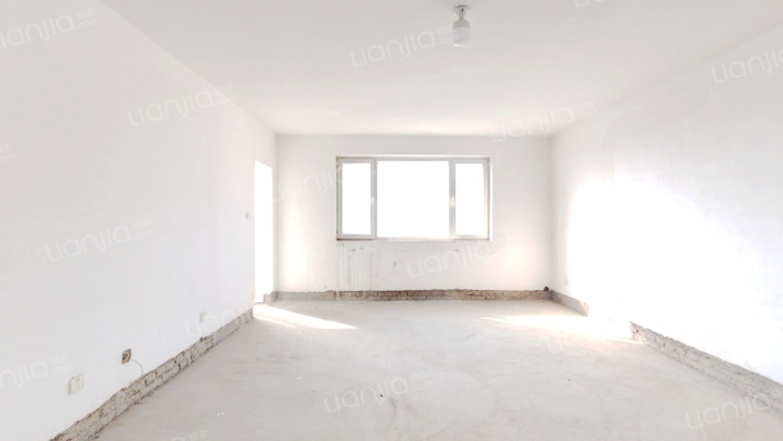 蓝天雅居二手房实景图