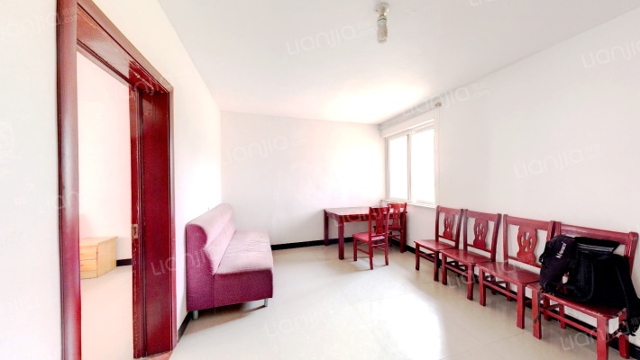 康体嘉苑二手房实景图