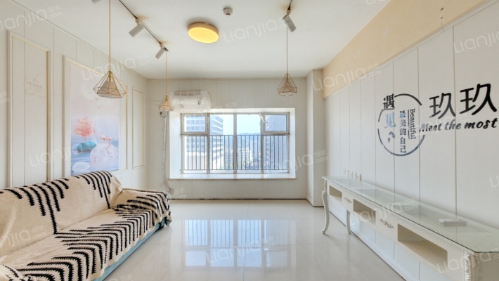 万达广场商务公寓二手房实景图