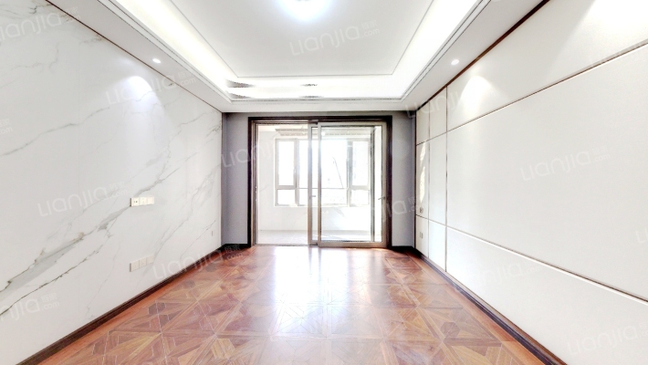 中皇北岸锦源二手房实景图