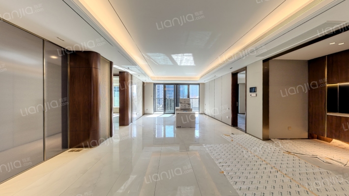 绿城桂冠东方一区二手房实景图