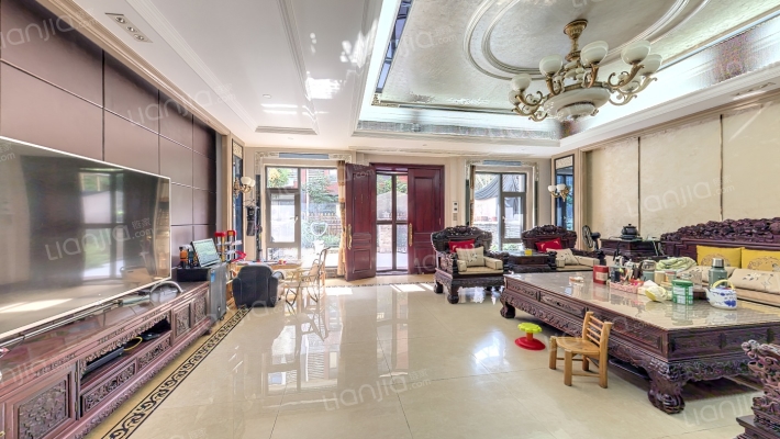 时代糖果别墅区二手房实景图