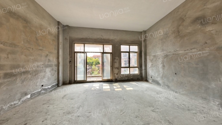 福隆浅水湾二手房实景图