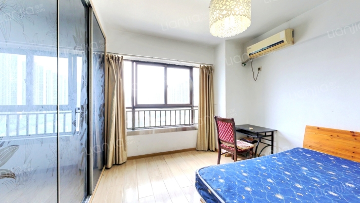 汇金九龙商业街二手房实景图