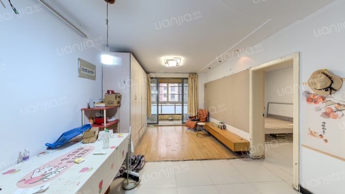 菁华时代彩慧苑二手房实景图