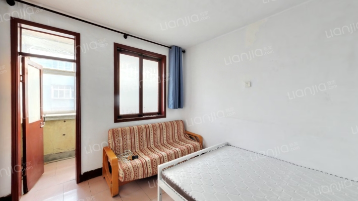 罗城头五金家属院二手房实景图