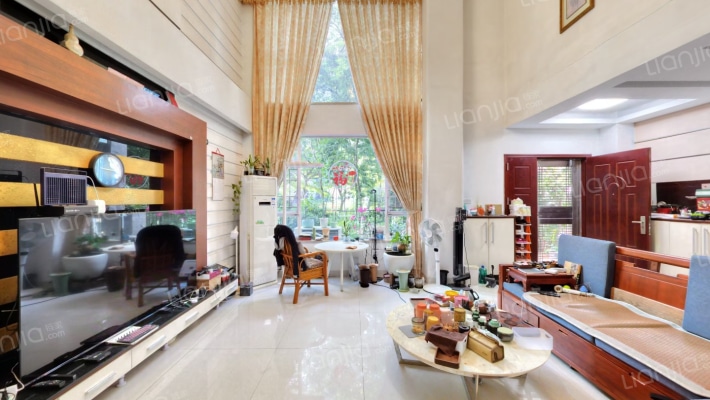 权英豪苑二手房实景图