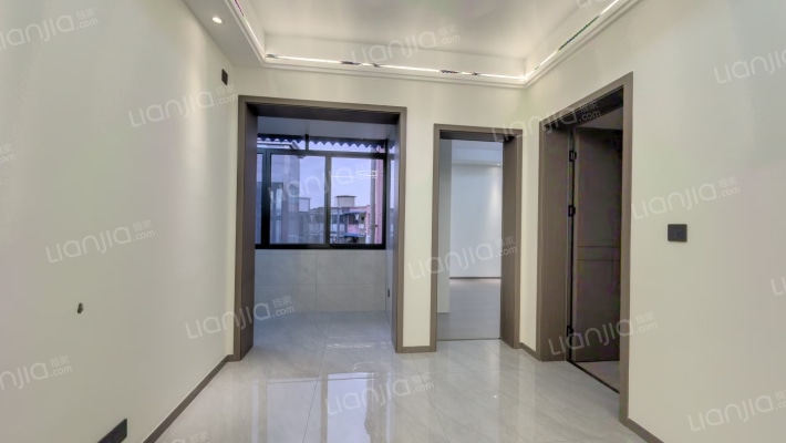 八二新区二手房实景图