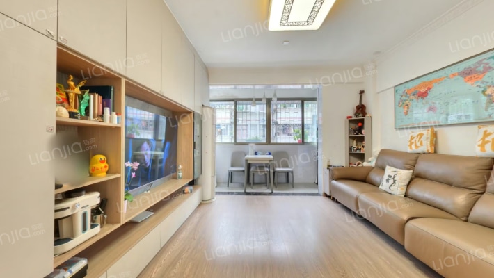 艺丰花园A区二手房实景图