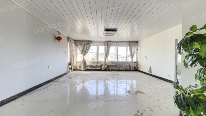 兴进嘉园二手房实景图