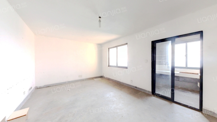 洋江名苑二手房实景图