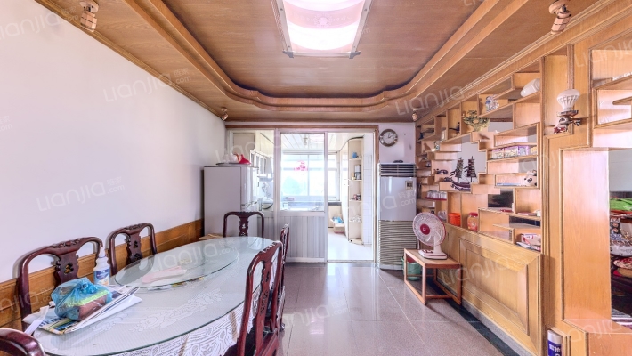 汽车站宿舍楼二手房实景图